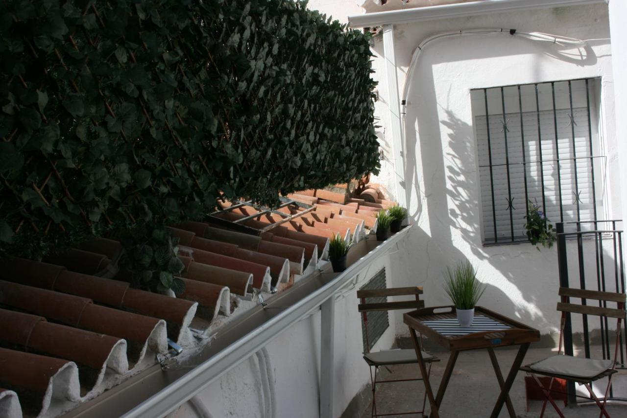 Malaguena Salerosa "Apartamento - Estudio Con Terraza" En Casa Tipica De 1 A 4 Dormitorios Málaga Buitenkant foto